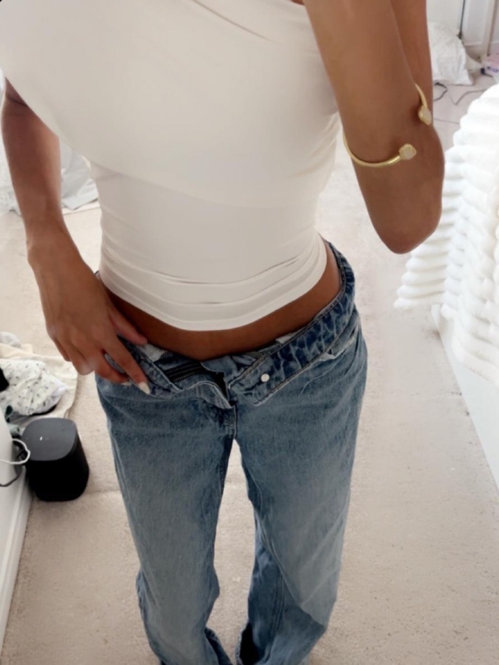 H&M White Draped Asymmetric One-Shoulder Top - Size XS